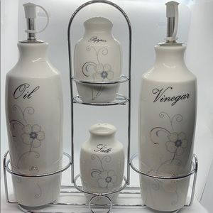 Vintage D’Lusso Summer Flowers Cruet Set NIB